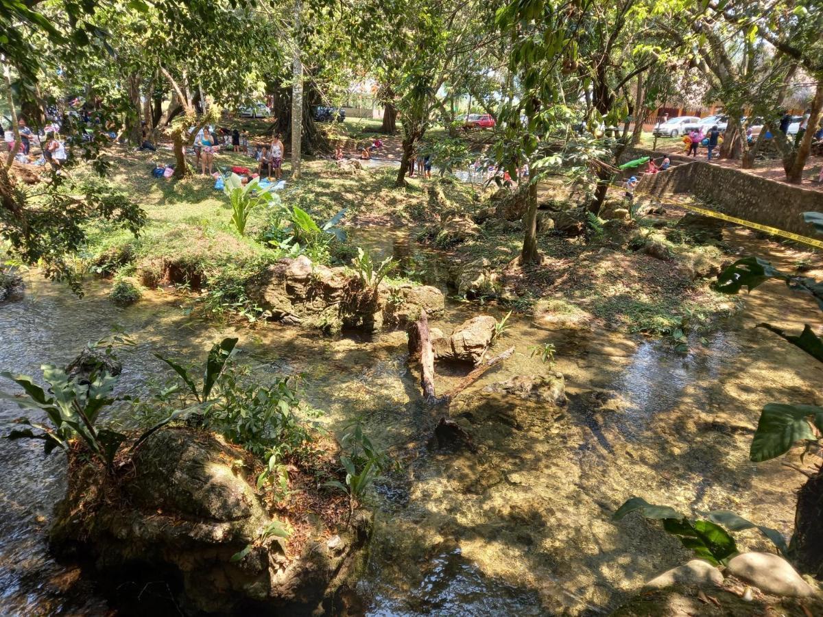 Hniu Li Valle Nacional Bagian luar foto