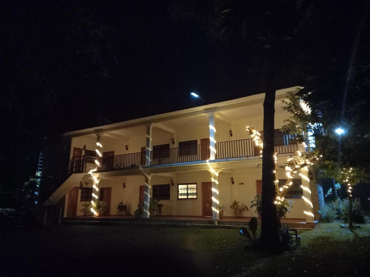 Hniu Li Valle Nacional Bagian luar foto